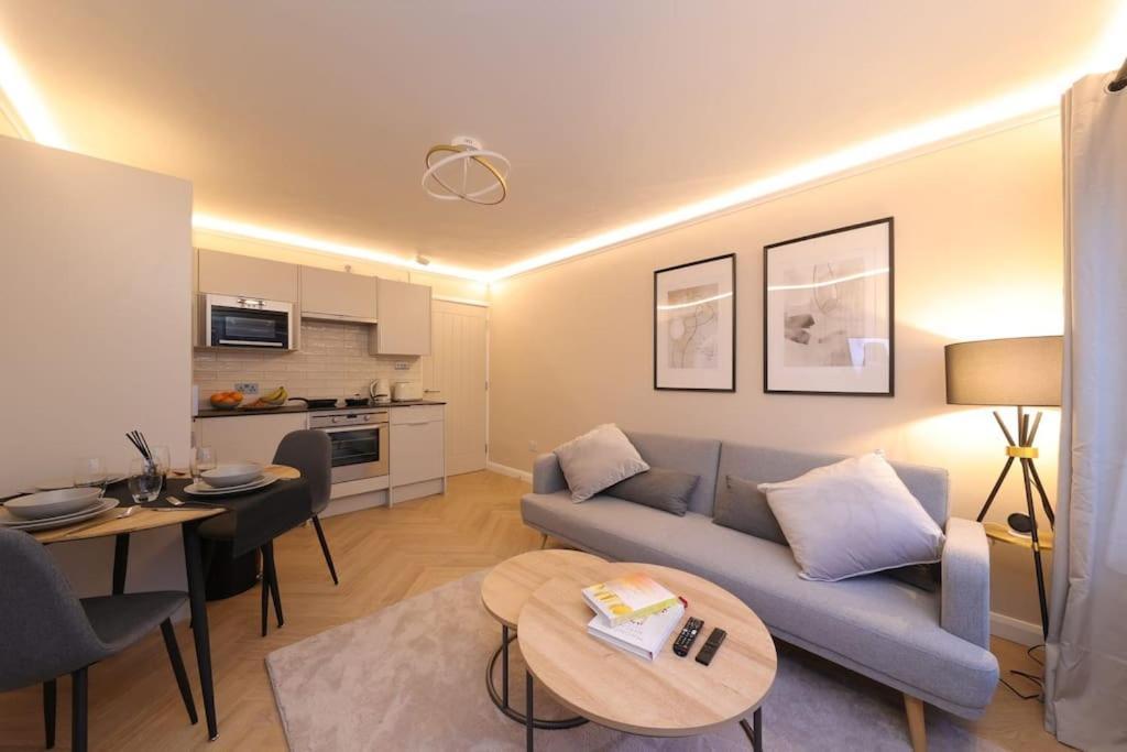 Riverside Serviced Apartments London Exteriör bild